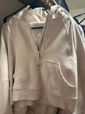 Lululemon Cropped Half-Zip Oversized Hoodie in Light Ivory XS/S